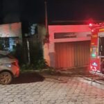 Incêndio em residência mobiliza Corpo de Bombeiros no bairro São Joaquim, em Itabira